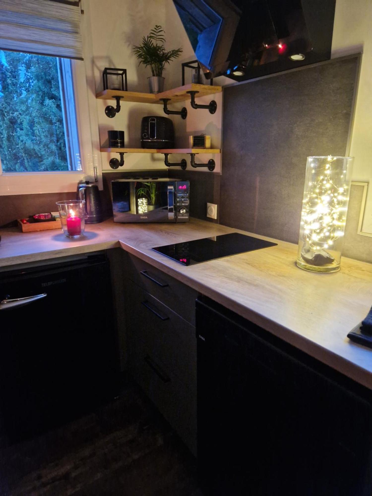 Chalet Industriel Avec Filet Et Spa 索里尼 外观 照片